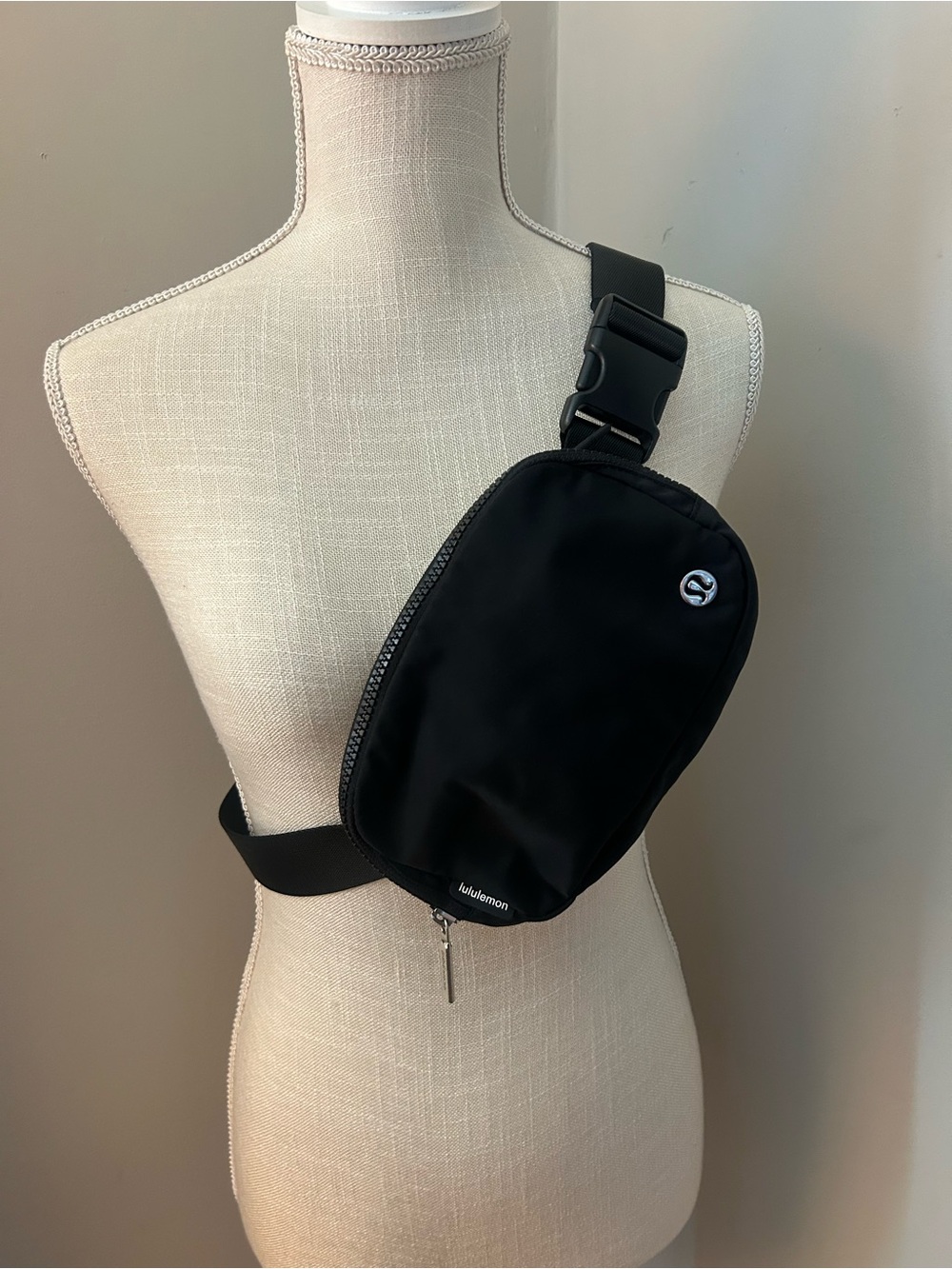 Lululemon bag EUC